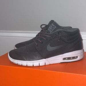 LIMITED EDITION Nike Stefan Janoski